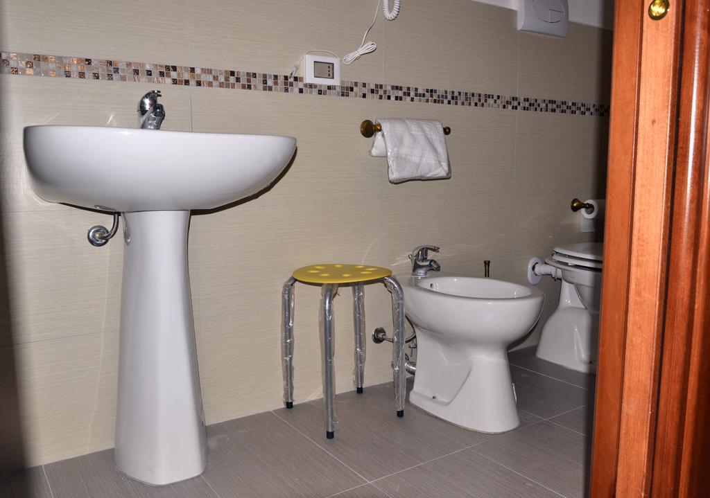 Camera Matrimoniale con Bagno Privato