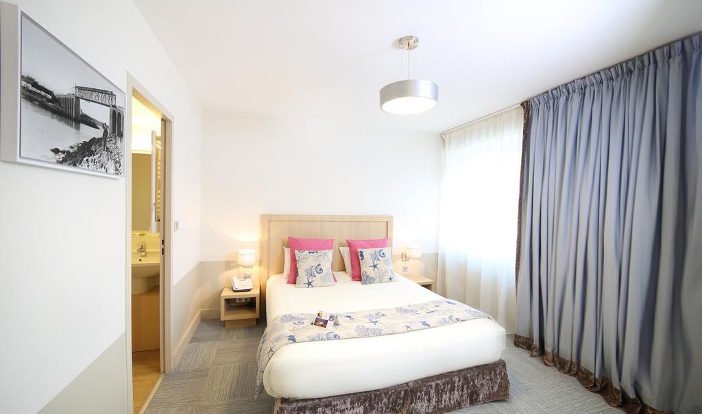 Chambre de Luxe - Vue sur Port