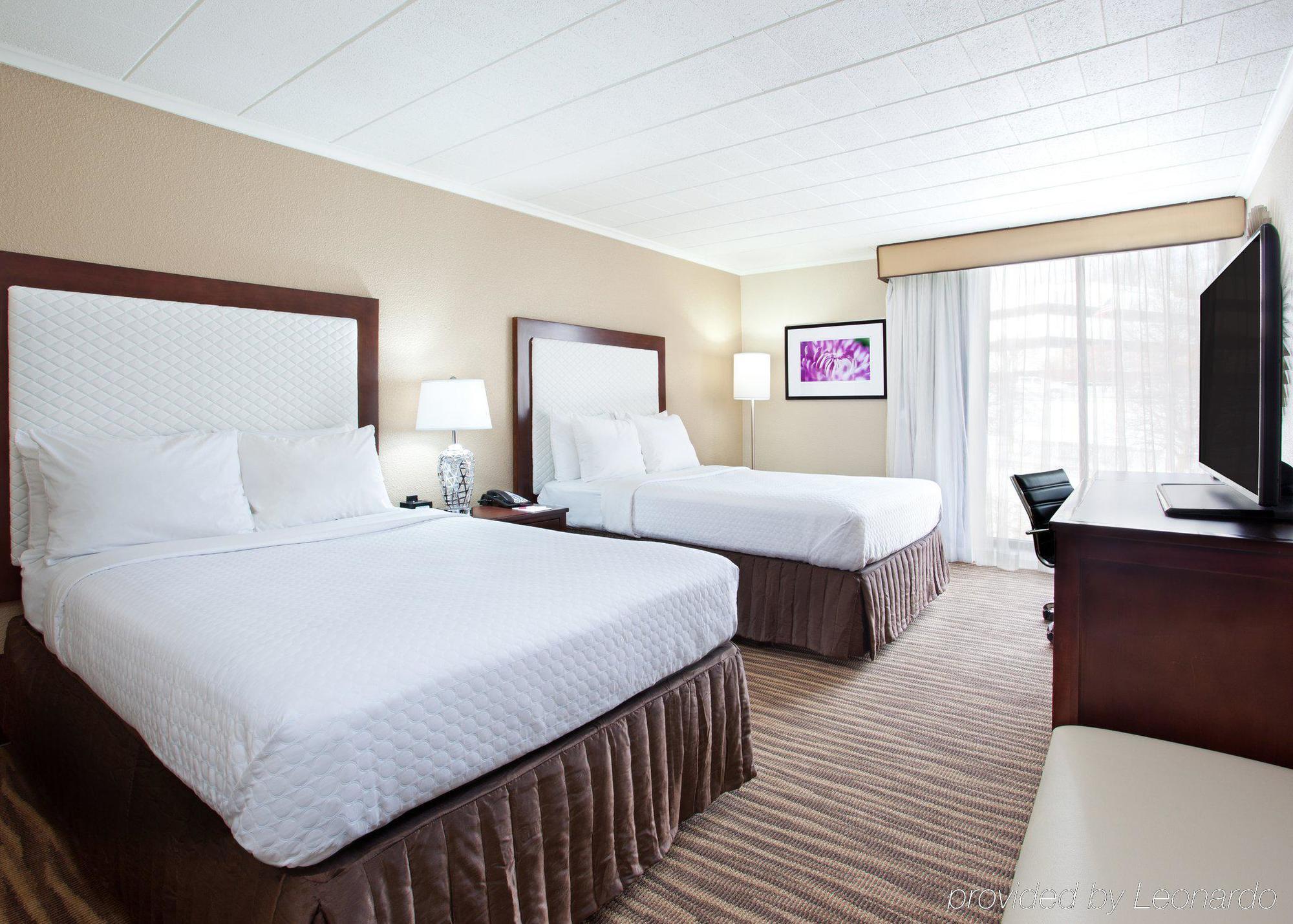 Deluxe Double Room with Two Double Beds