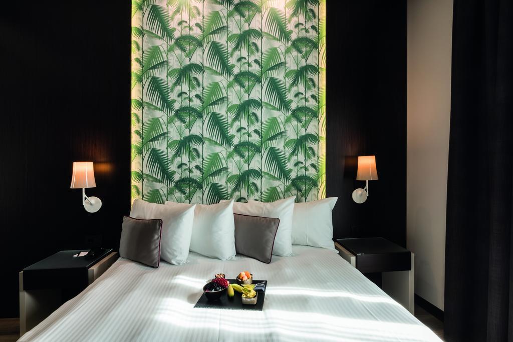 Quarto com Cama de Casal ou 2 de Solteiro e Vista para o Parque