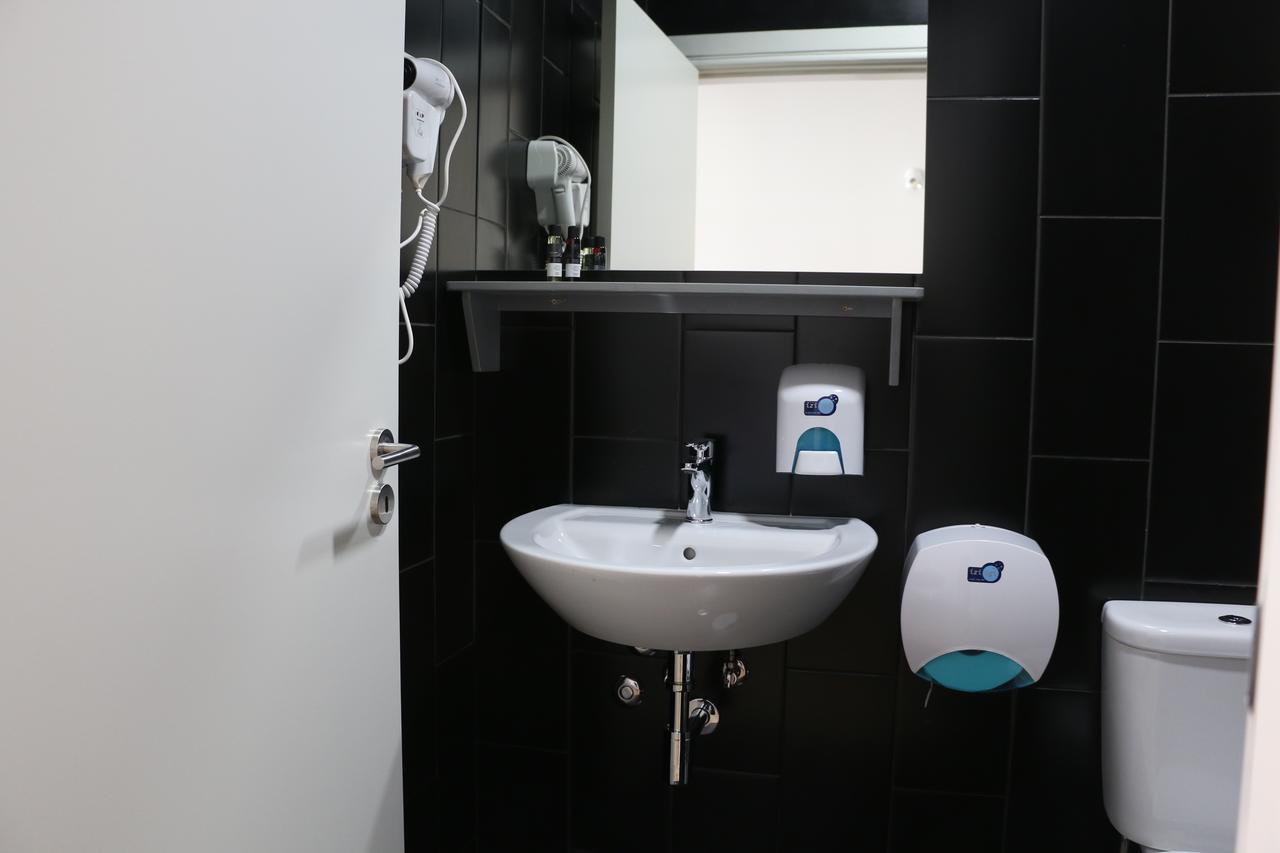 Chambre Lits Jumeaux avec Salle de Bains Privative
