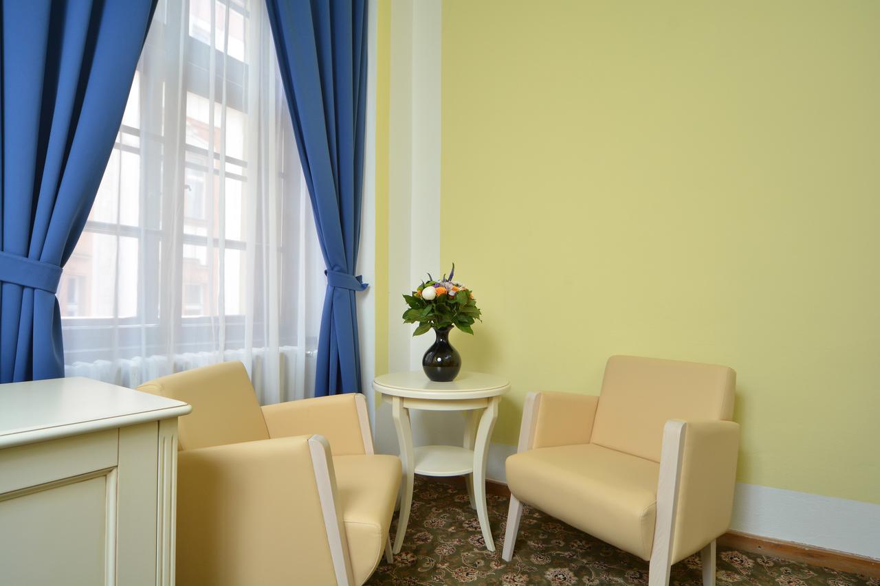 Tweepersoonskamer met 1 of 2 Bedden en Balkon