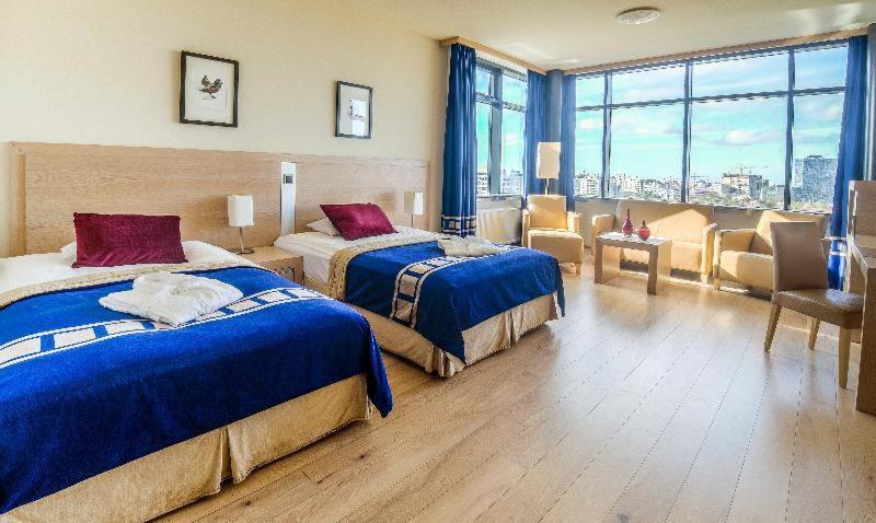 Junior Suite,749258732:JPEG