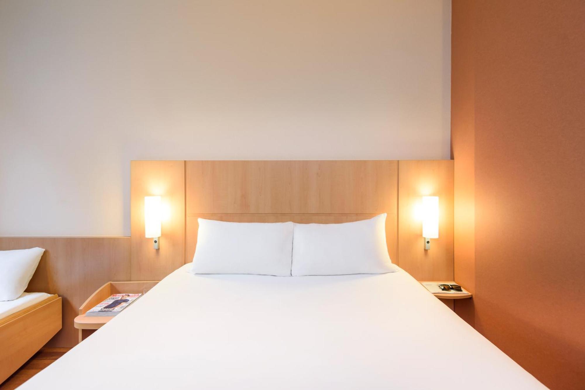 Standaard Tweepersoonskamer met Extra Bed