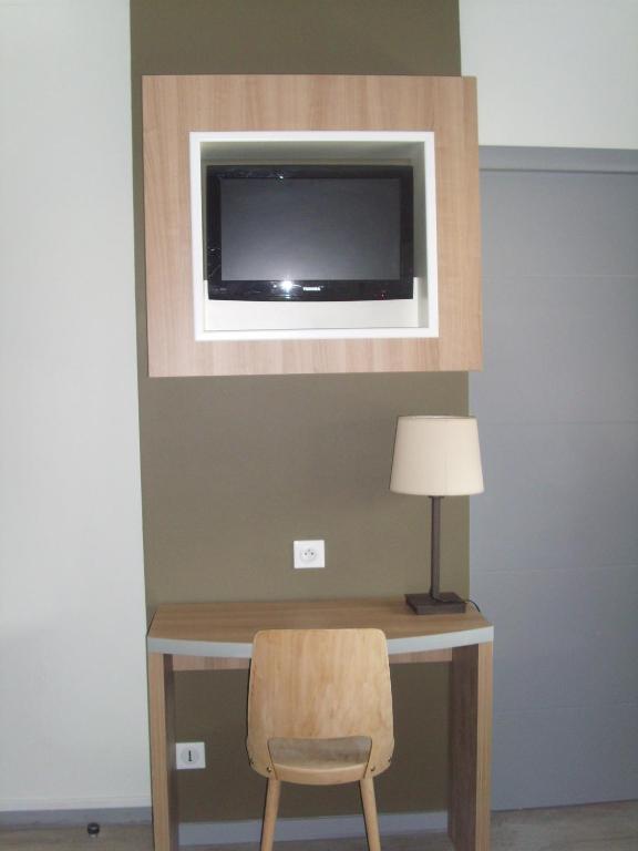 Camera Matrimoniale con Terrazza e Vista Mare