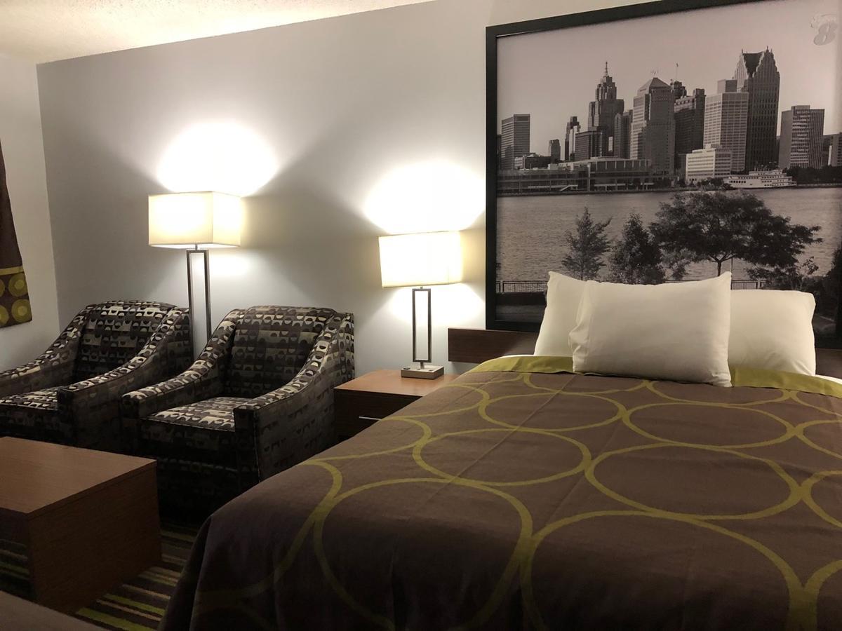 Queen Room