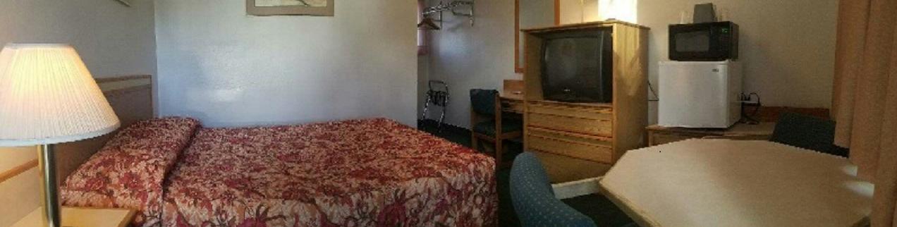 Queen Room,817232468:JPEG