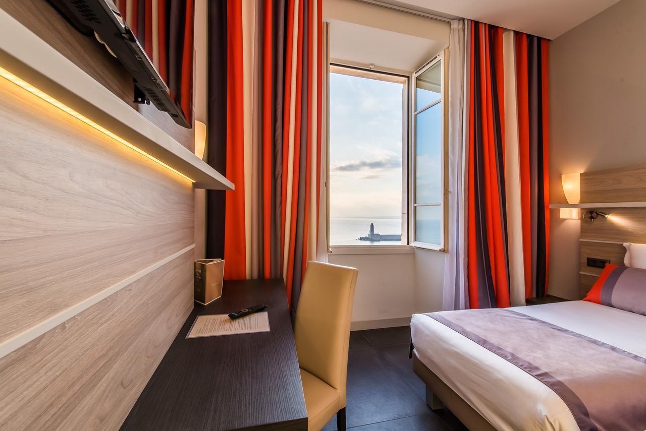 Quarto Duplo com Vista Mar