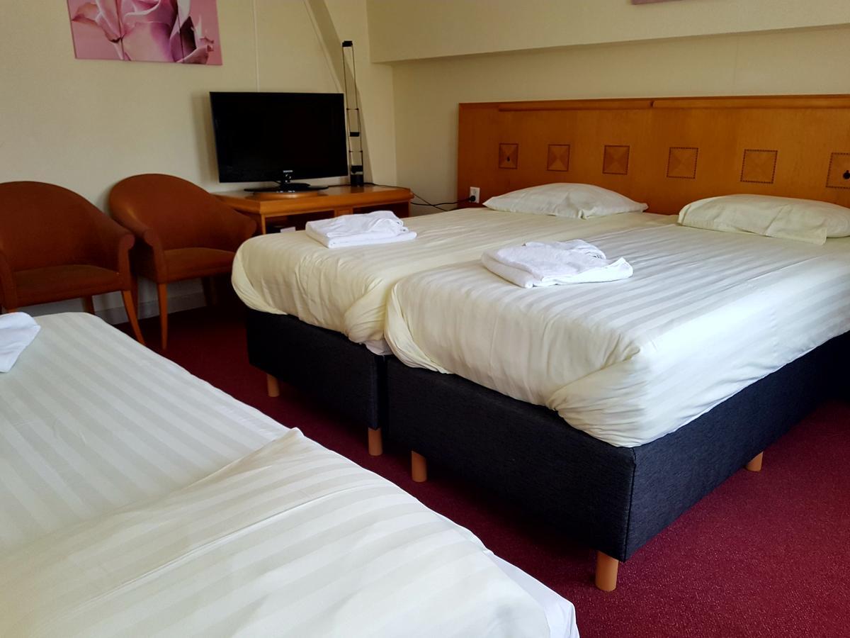 Standard Triple Room,643958751:JPEG