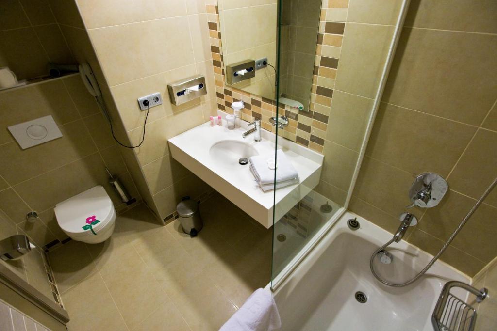 Standard Double or Twin Room