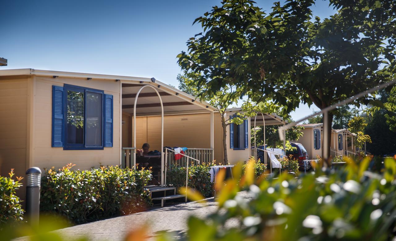 Chalet,762755938:JPEG