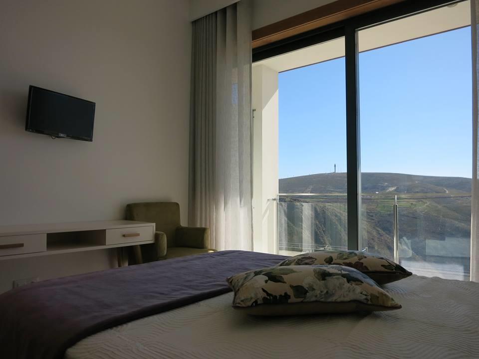 Double Room Mountain View