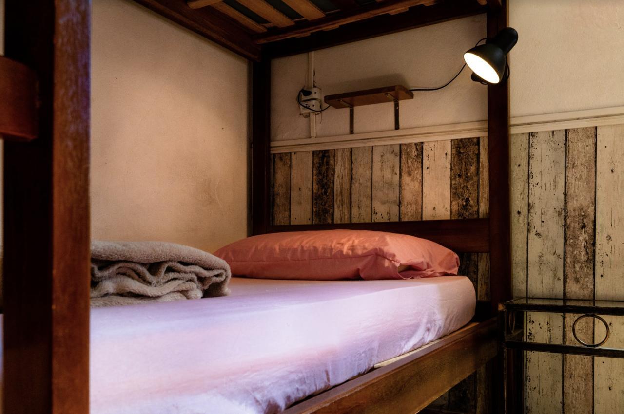 Posto Letto in Dormitorio Misto con 6 Letti