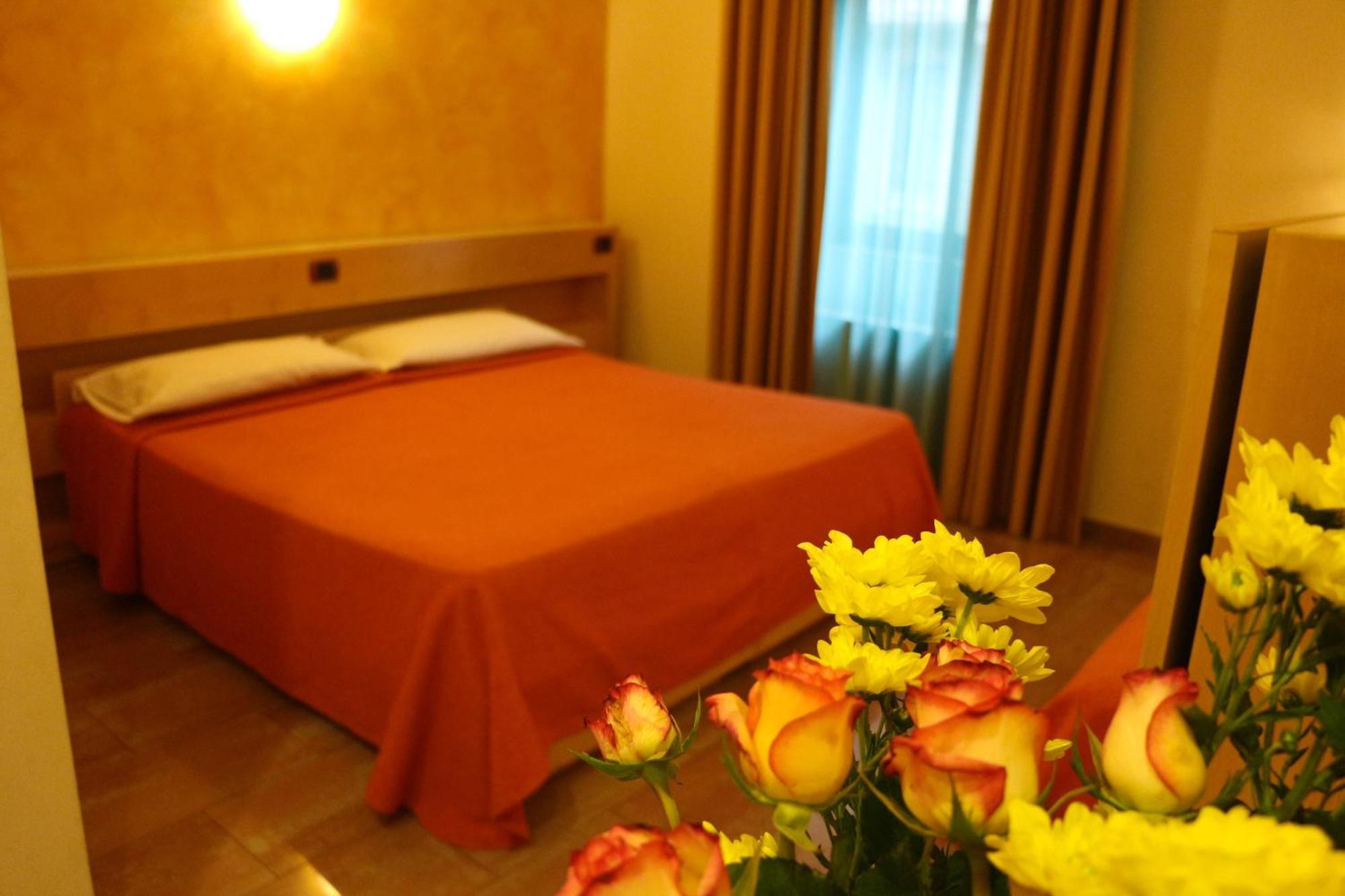 Double Room,61020862:JPEG