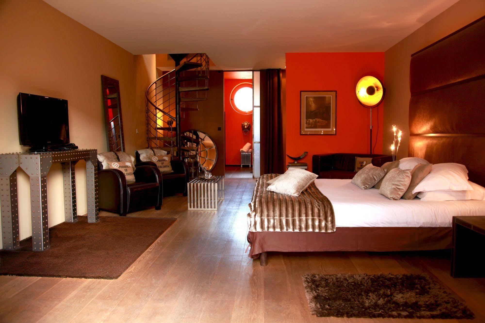 Duplex Suite