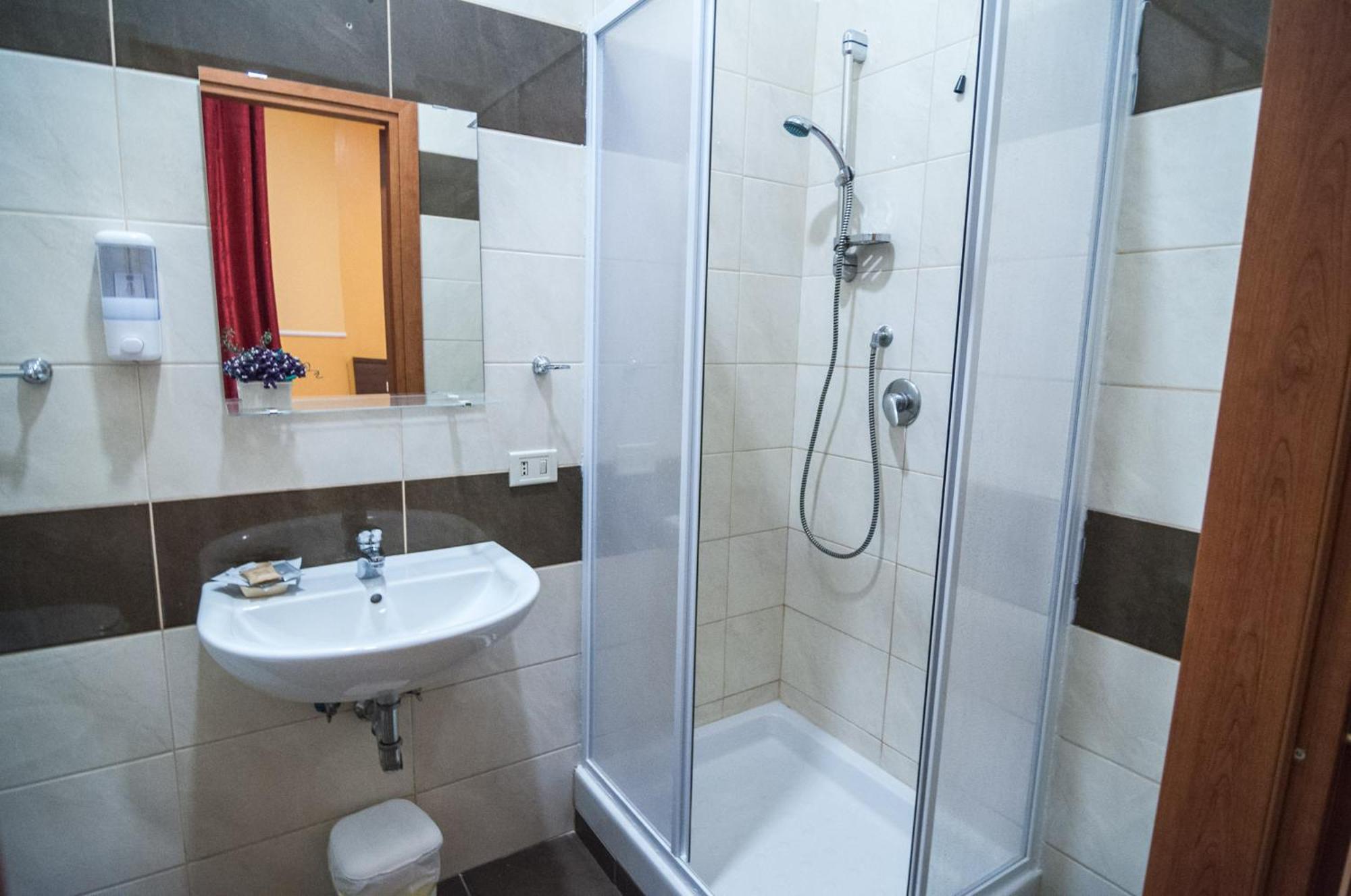 Quarto Duplo Pequeno