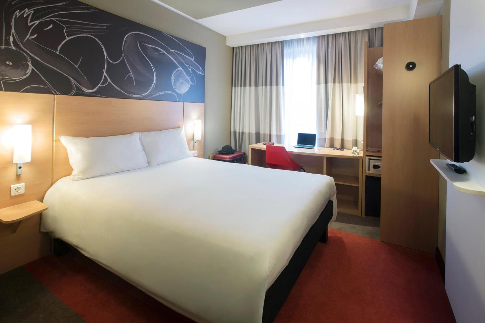 Standard Double Room,709707508:JPEG