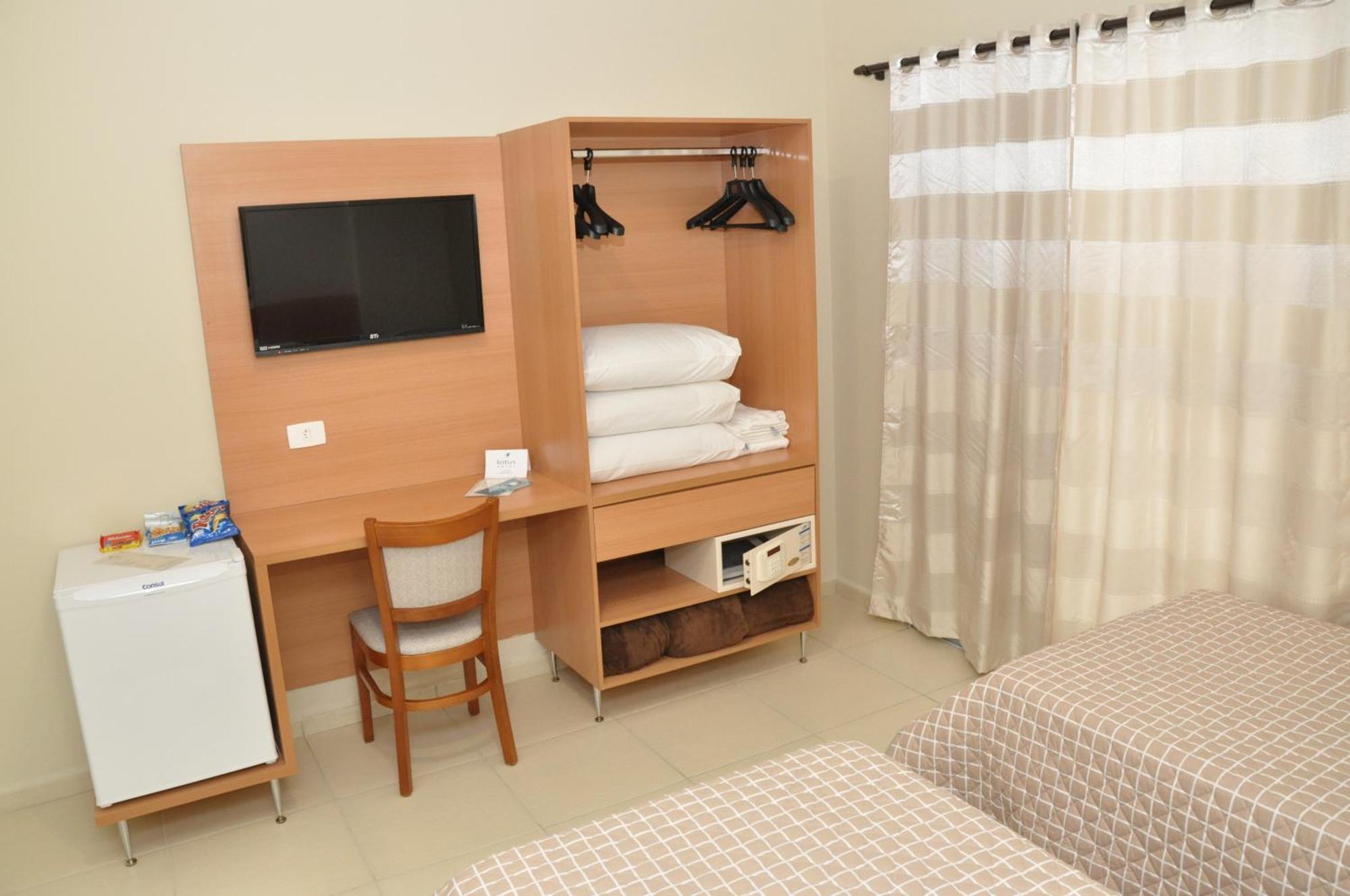 Quarto Triplo Standard