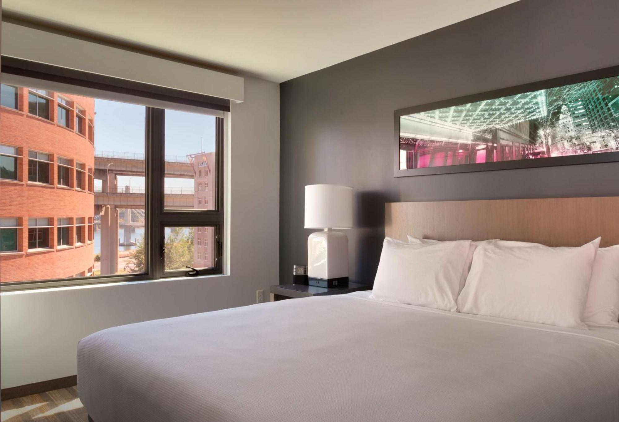 One-Bedroom King Suite with Sofa Bed and Kitchen