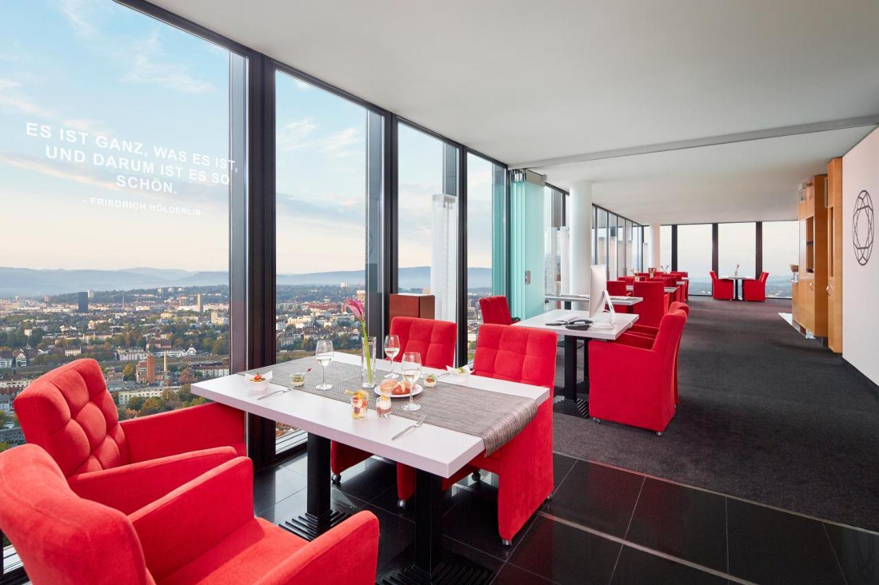 Room Lounge Access