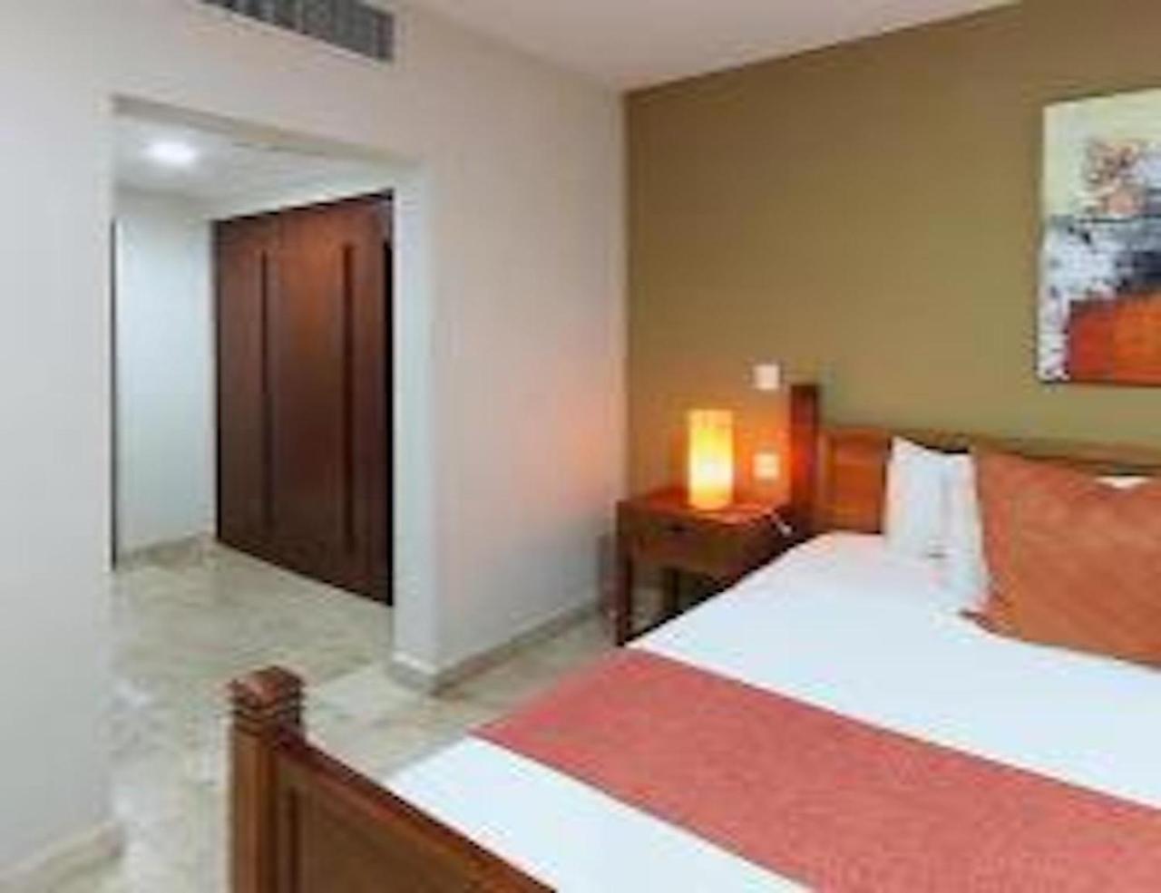 Quarto com Cama King-size - Não Fumantes