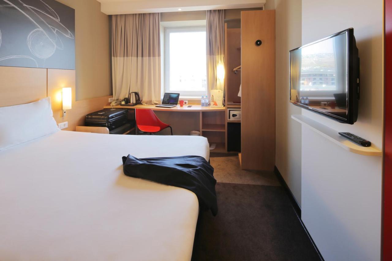 Premium Double Room,709707778:JPEG
