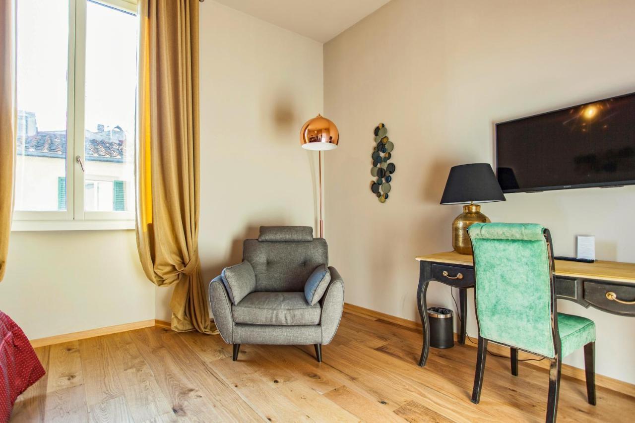 Deluxe Double or Twin Room City View