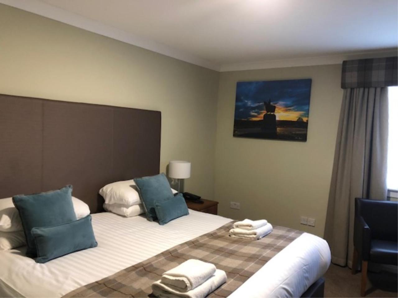 Kamer met Kingsize Bed