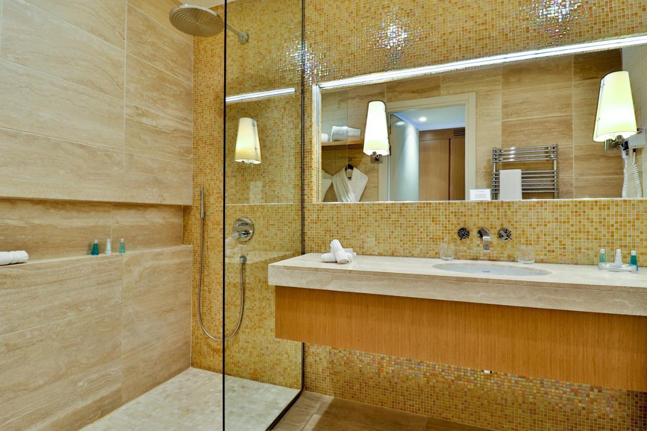 Superior Double Room Pool View