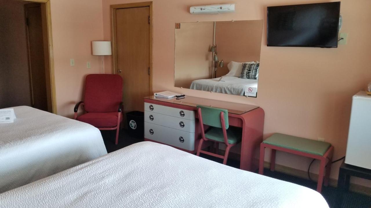 Two Double Beds - Second Floor