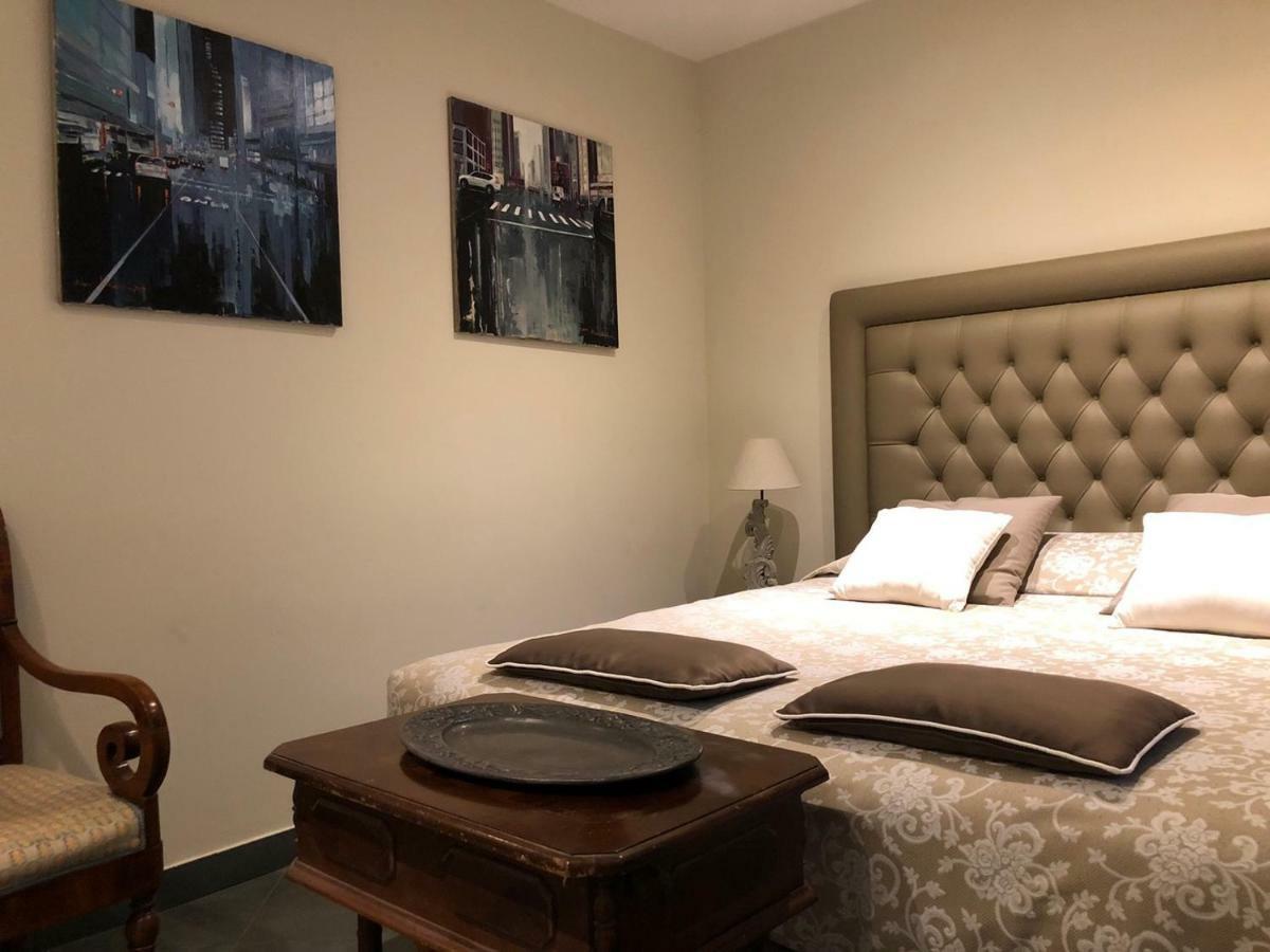 Double or Twin Room Garden View