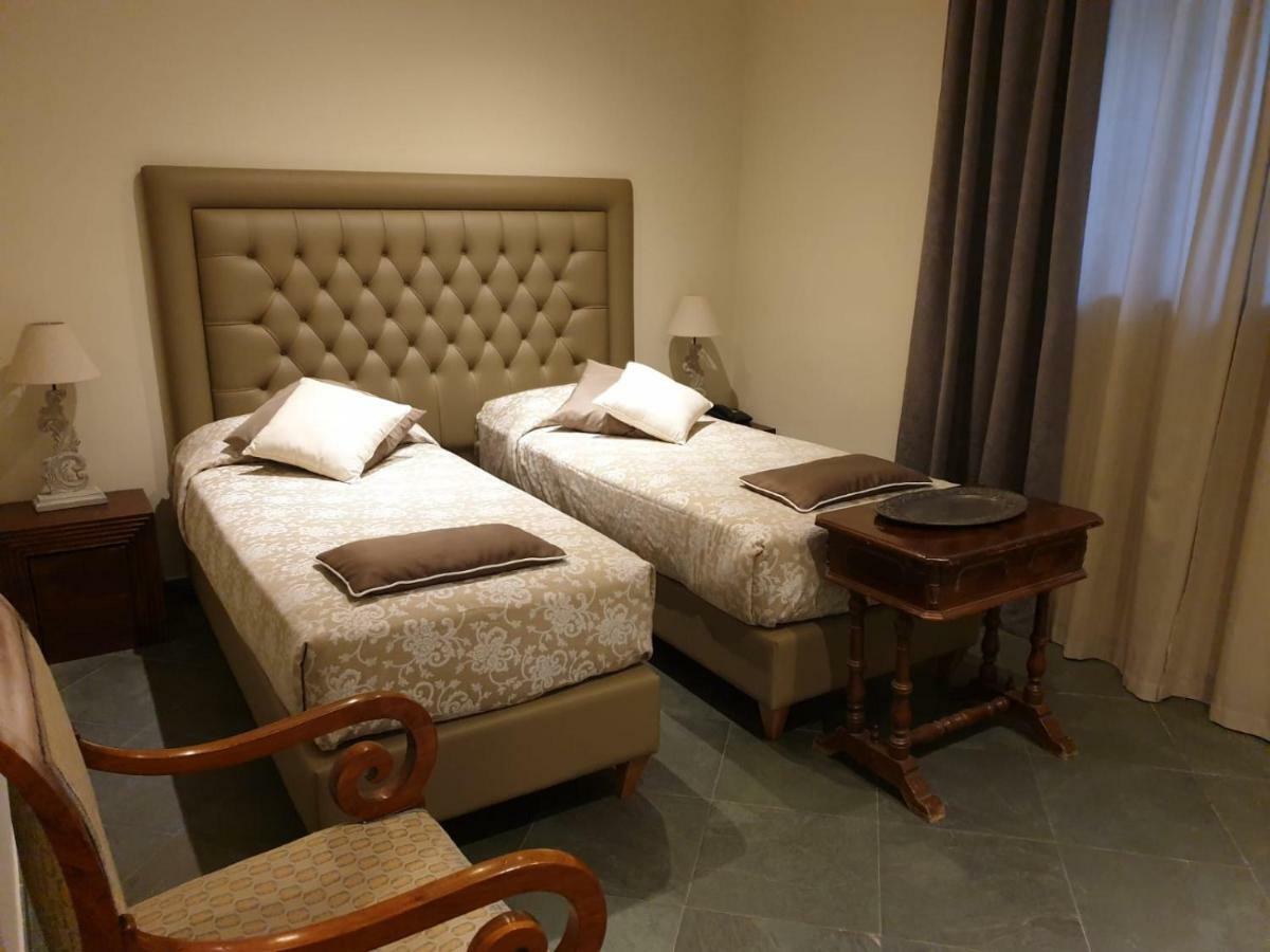 Double or Twin Room Garden View