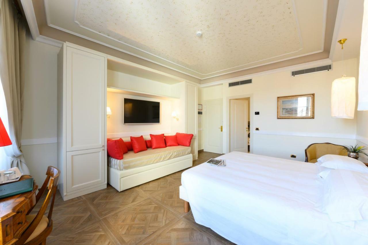 Quadruple Room,1498505086:JPEG