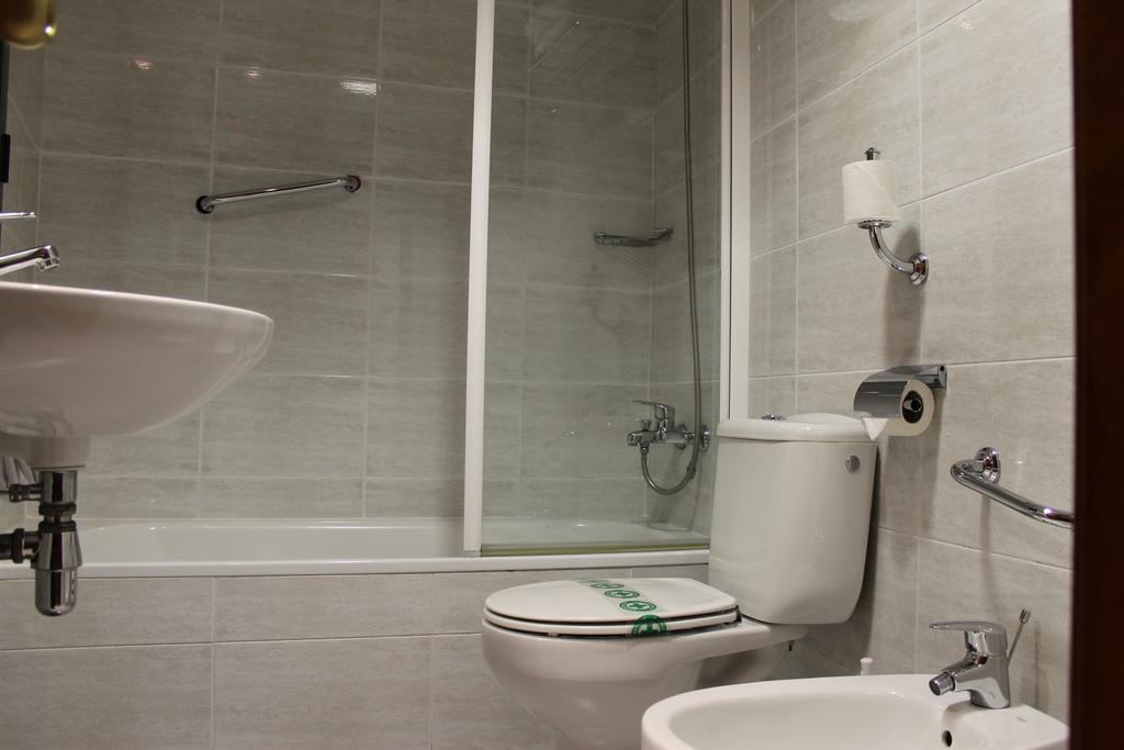 Interior twin room