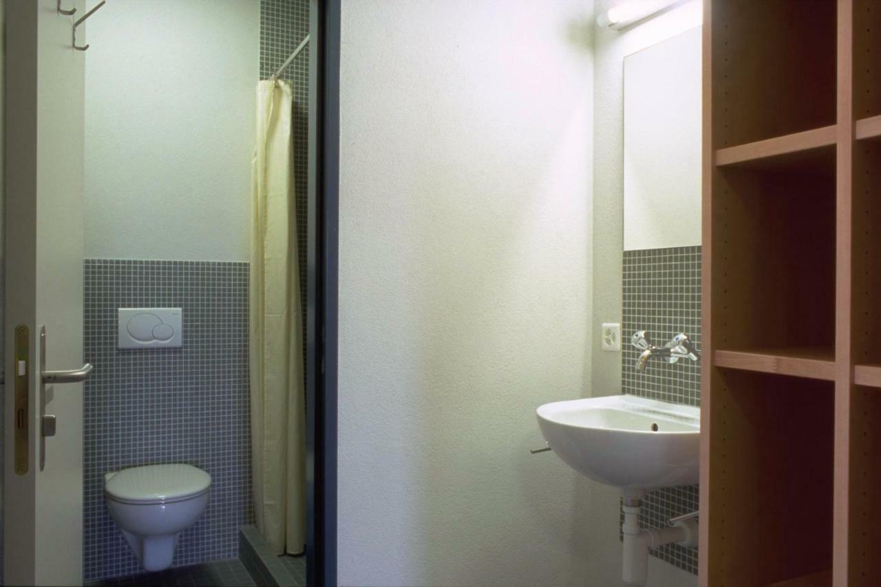 Vierpersoonskamer met Eigen Badkamer
