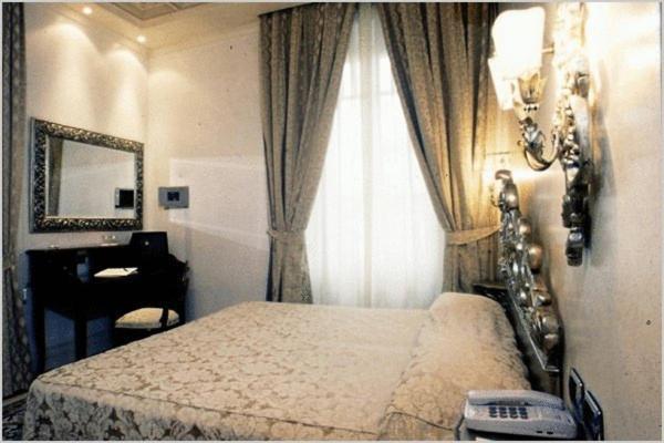 Double or Twin Room,8388873:JPEG