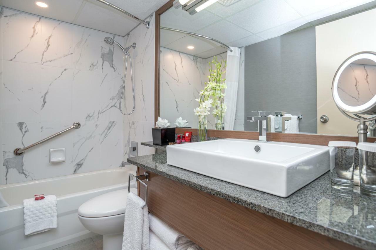 Deluxe Room, 2 Double Beds, Non Smoking, Balcony
