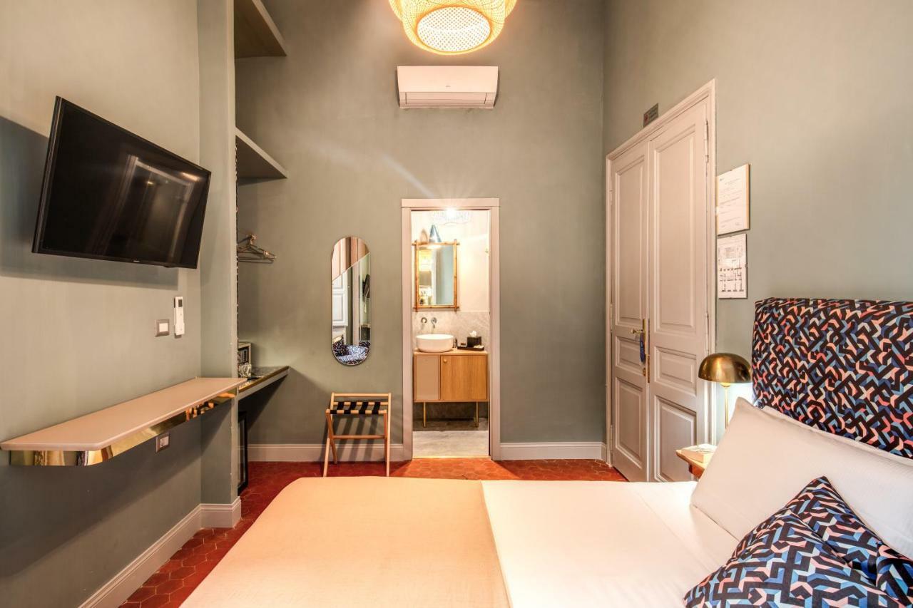 Small Double Room,832209065:JPEG