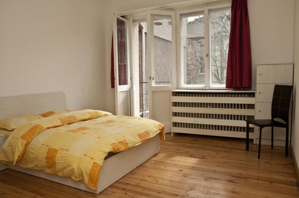 Single Room,8528024:JPEG