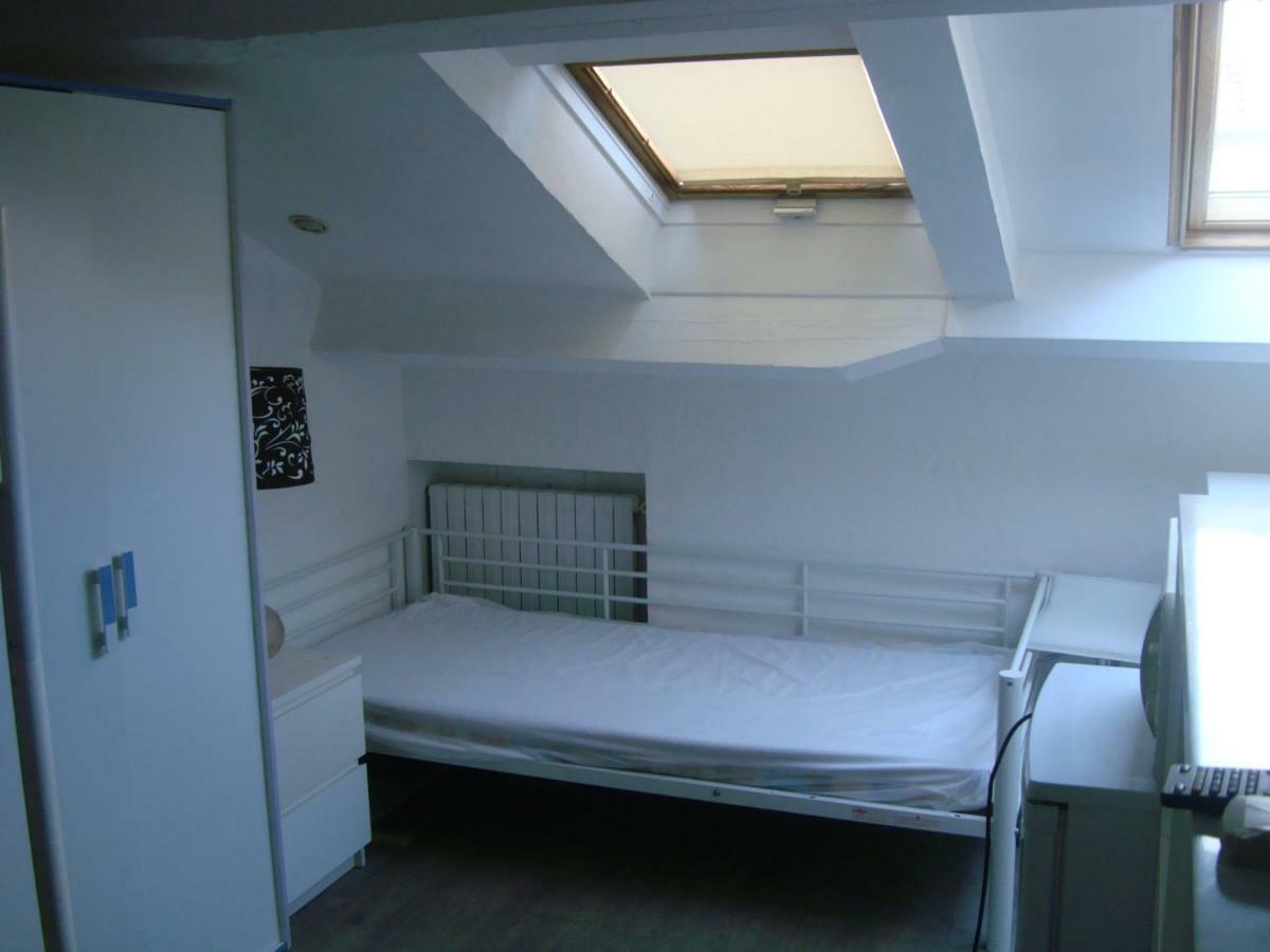 Bed 6-Bed Female Dormitory Room
