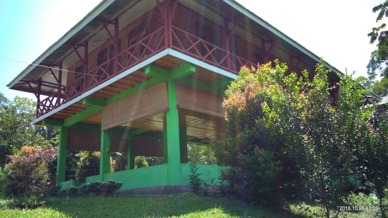 Double or Twin Room with Mountain View