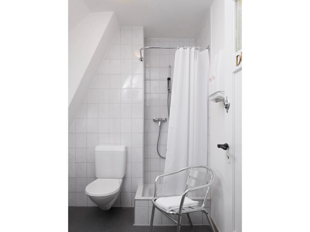Chambre Simple Standard avec Salle de Bains Commune