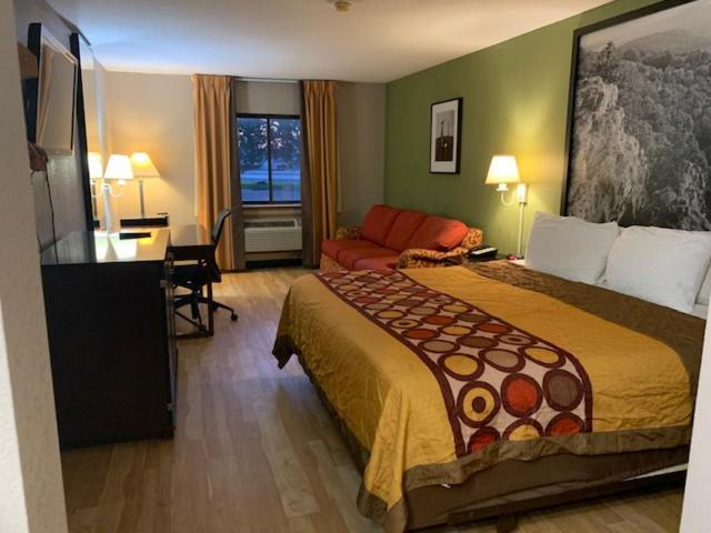 Deluxe King Suite,1218641701:JPEG