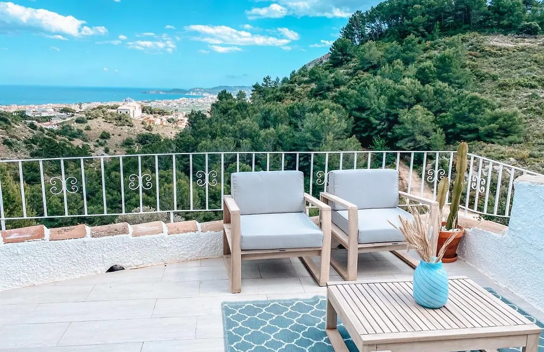Montgo Home-1