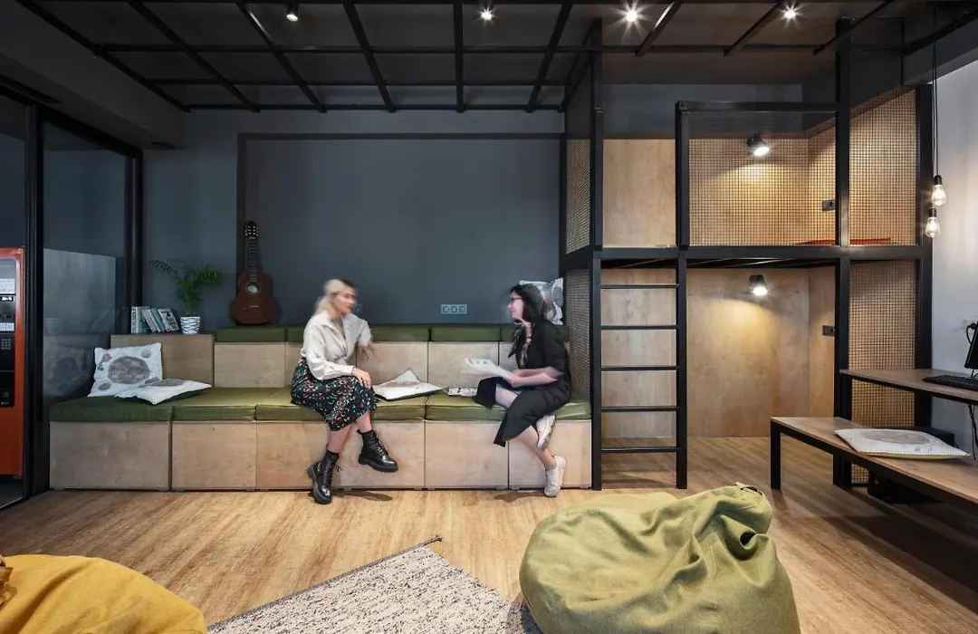 Kantar Hostel-1