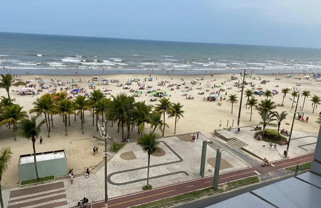 Apartamento na Praia Grande - Aviação-1
