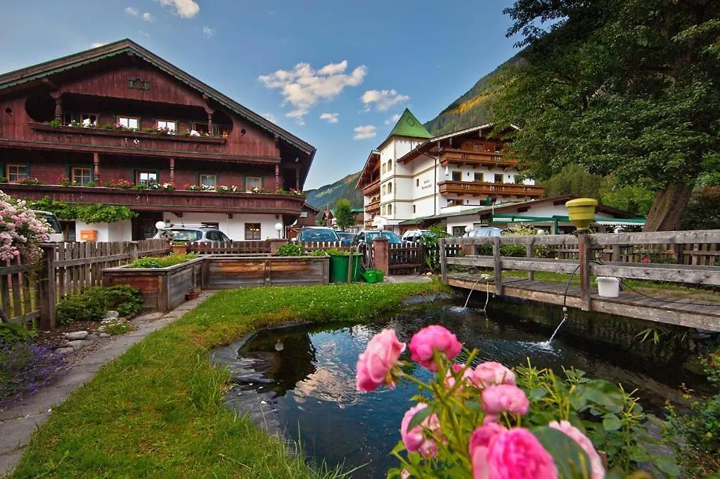 Landhotel Denggerhof-1