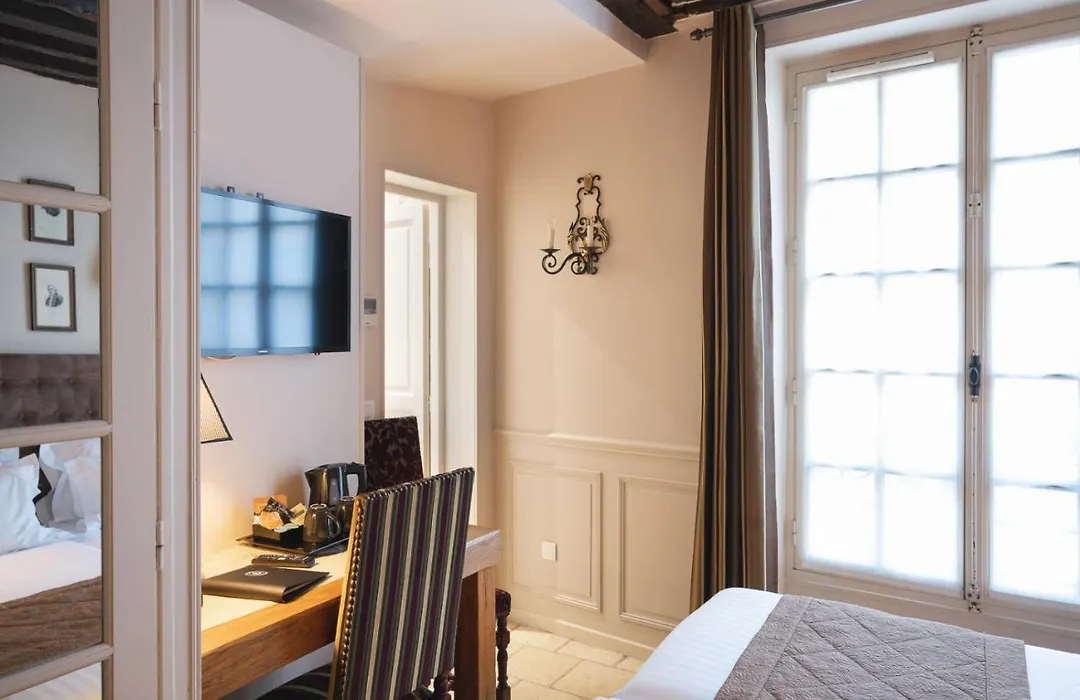 Hotel Saint-Louis Marais-1