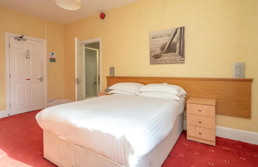 Lauriston Hotel-1