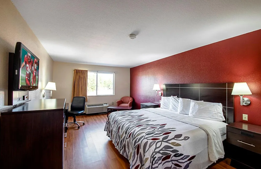 Red Roof Inn San Marcos-1